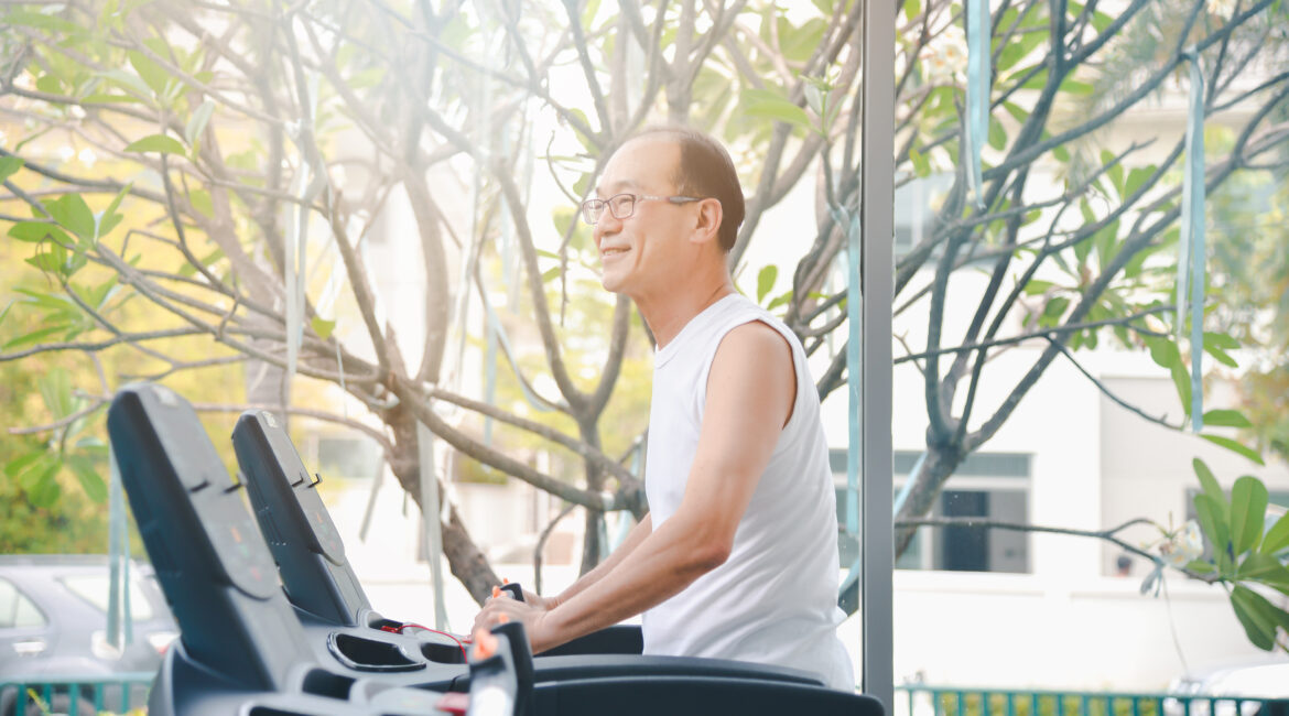 三個簡單方法自我測試肌少症　房協物理治療師教你在家運動　保持良好活動能力